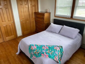 House | 3 bedrooms, Internet - Great Place to Stay When Visiting - Pet Friendly (Rushville)