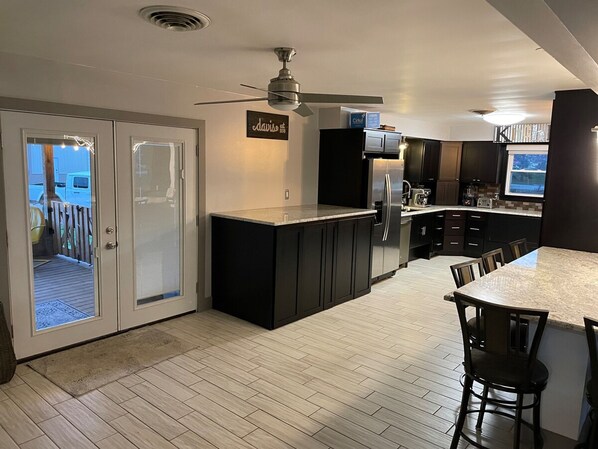 House | 3 bedrooms, Internet - Great Place to Stay When Visiting - Pet Friendly (Rushville)