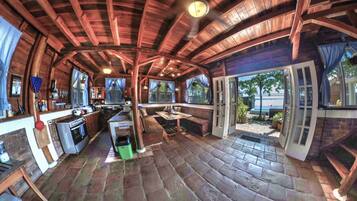Apartment, Smoking | 1 bedroom