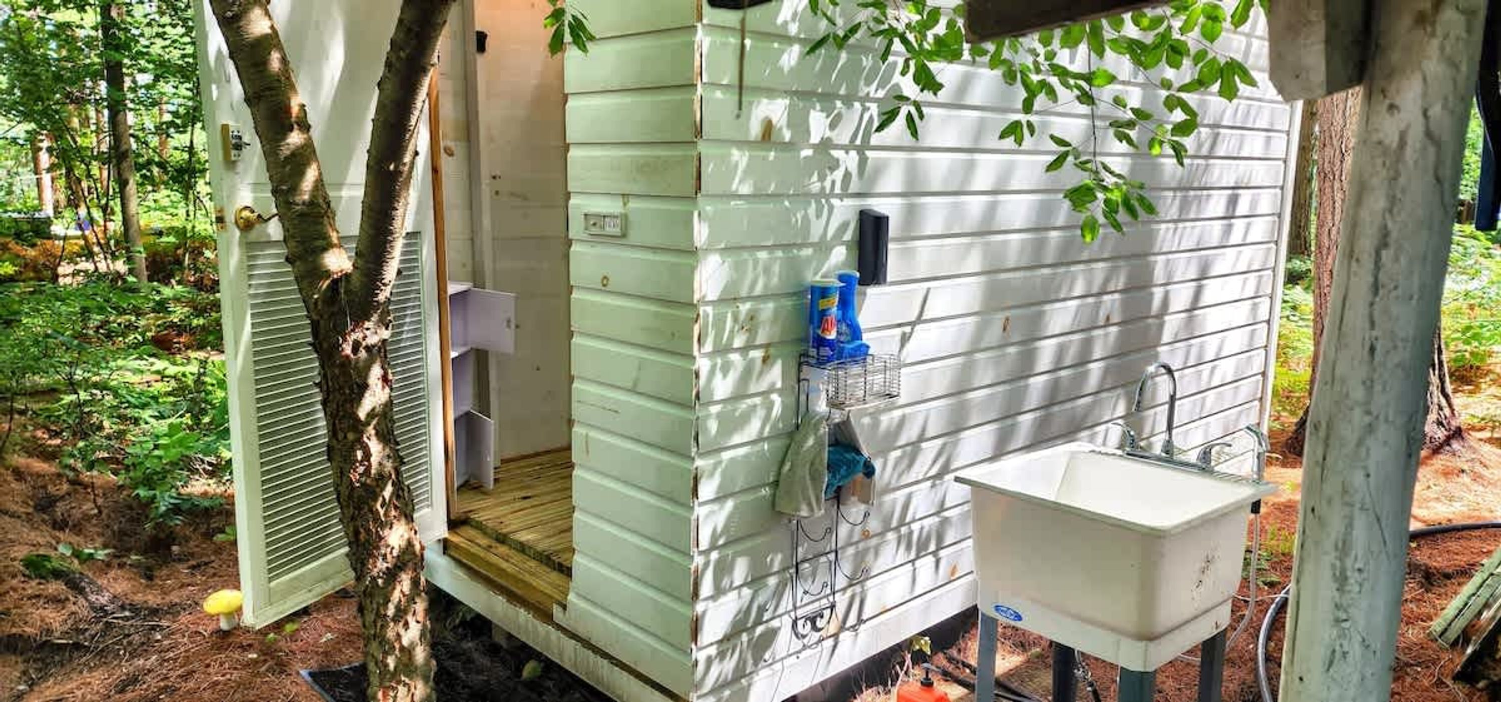 Studio, Smoking | 1 bedroom, Internet