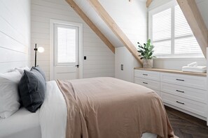 House | 5 bedrooms, Internet