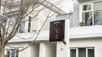 House | 4 bedrooms, Internet