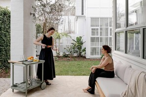 4 bedrooms, Internet