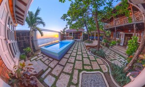 House, Smoking - Romantic Beachfront Casita w Pool - AC - Sleeps 4 (San Rafael del Sur)