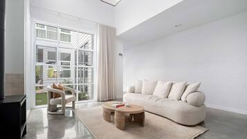House | 4 bedrooms, Internet