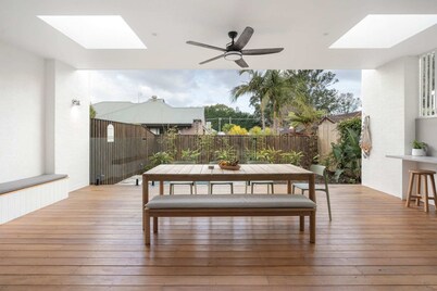 Rubus Blue Berry - by Linnaeus Collection