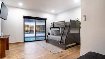 4 bedrooms