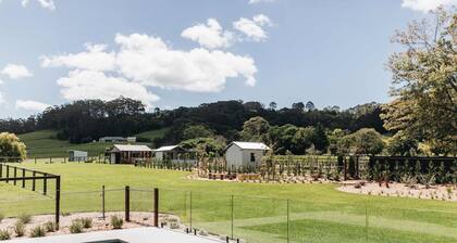 Moraea Farm Suite in Berry