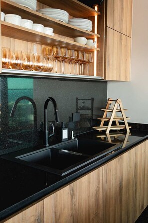 House | 4 bedrooms, Internet