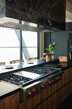 House | 4 bedrooms, Internet