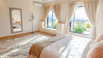 3 bedrooms