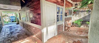 2 Casitas for 8 Guests on Beach Front w Pool AC
