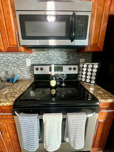 Iconic 3BD Home Mins From the Beach Pompano FL