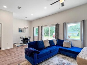 House | 5 bedrooms - Southern Charm Estate Min From Shopping Beaches (Fairhope)