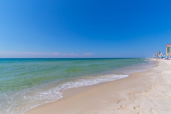 อพาร์ทเมนท์ | 2 ห้องนอน, อินเทอร์เน็ตความเร็วสูง