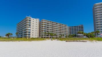 อพาร์ทเมนท์ | 2 ห้องนอน, อินเทอร์เน็ตความเร็วสูง