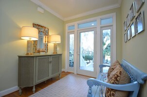 House | 4 bedrooms, Internet