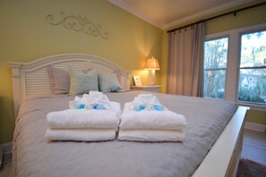 House | 4 bedrooms, Internet