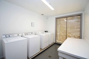 1 habitación y acceso a internet