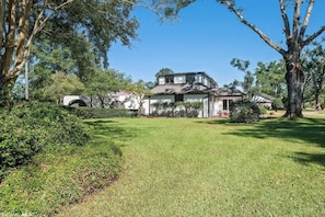 6 bedrooms, Internet