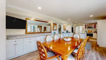 6 habitaciones y acceso a internet