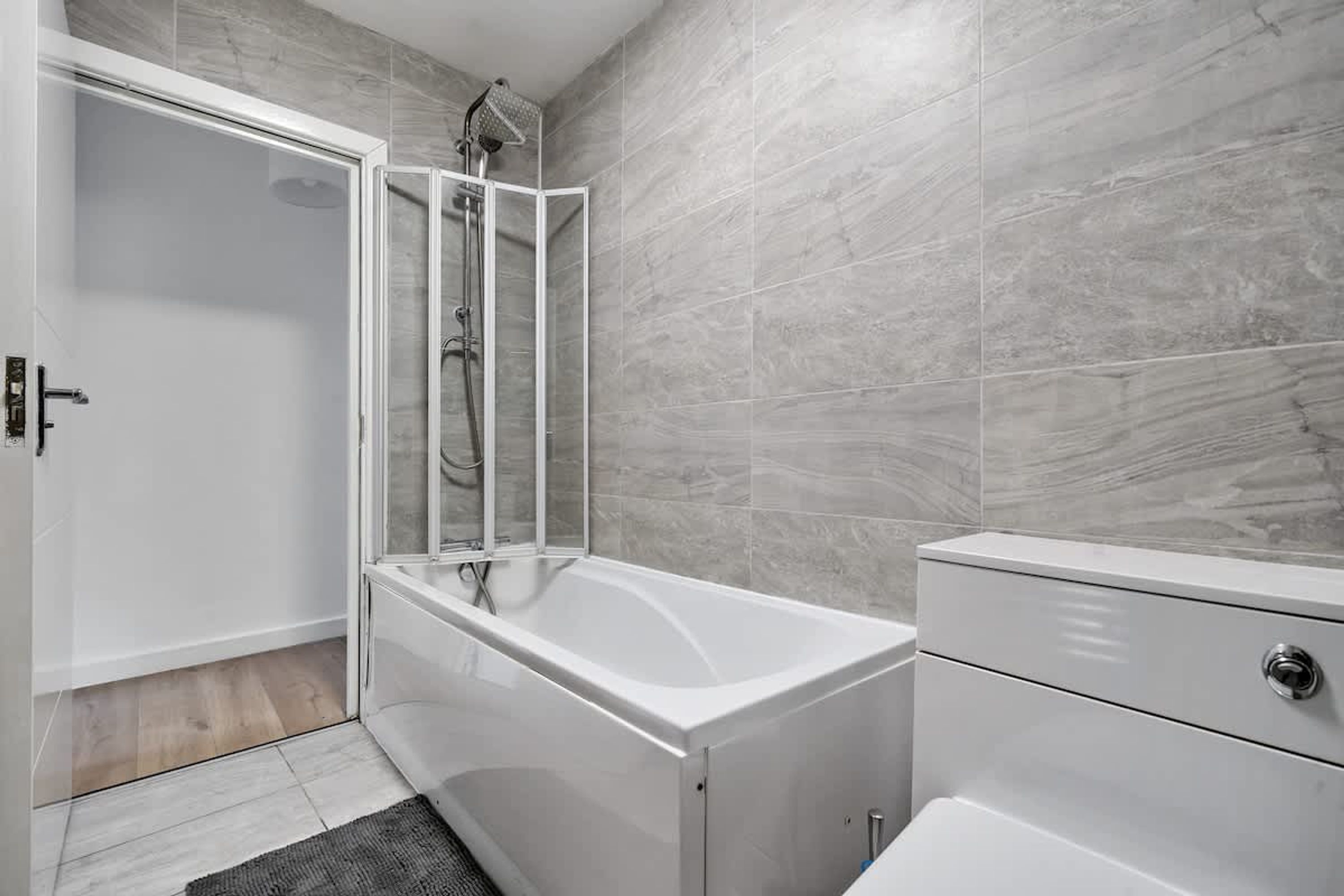 公寓 | 2 間臥室、書桌、隔音