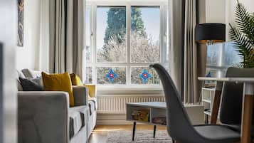 Apartment | 2 bedrooms, Internet