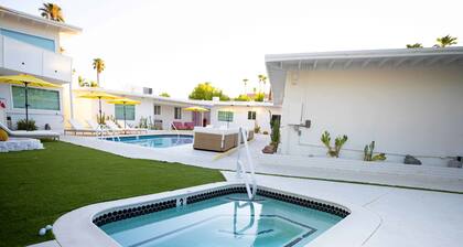 Superior Room, 1 King Bed With Sofa Bed, Kitchen, Pool View