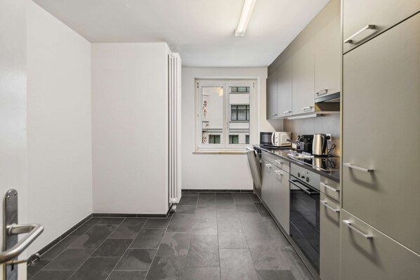 Apartment | 2 bedrooms, Internet