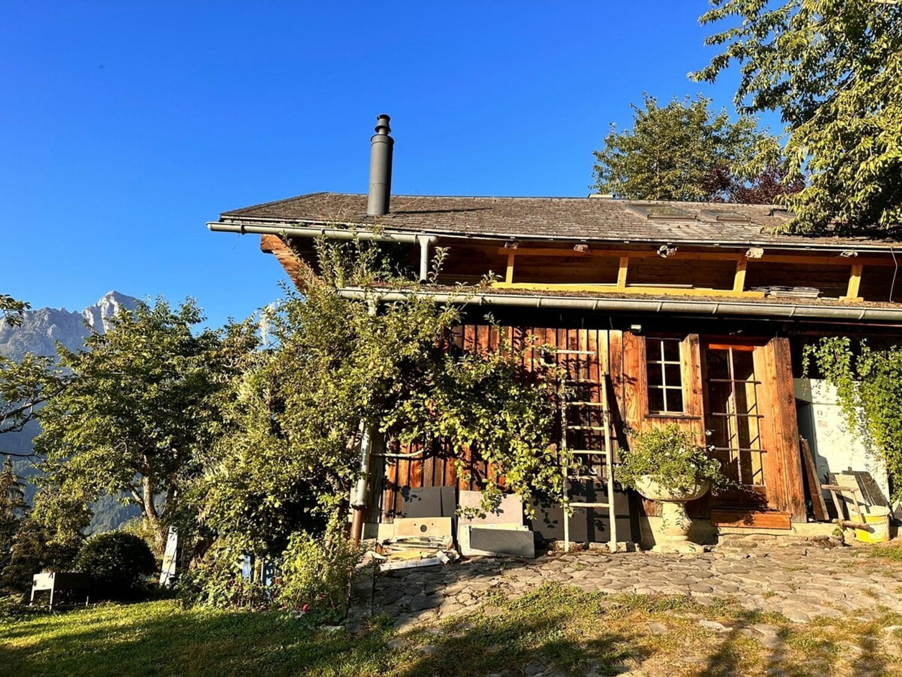 House | 5 bedrooms, Internet