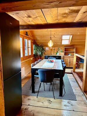 5 bedrooms, Internet