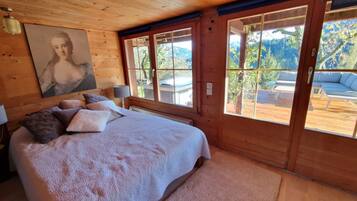 House | 5 bedrooms, Internet