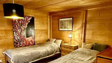House | 5 bedrooms, Internet