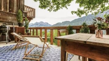 Apartment | 4 bedrooms, Internet