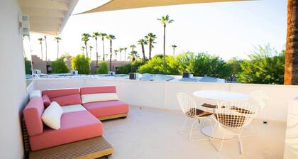 Superior Room, 1 King Bed With Sofa Bed, Kitchenette, Pool View