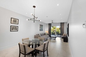 Apartment | 2 bedrooms, Internet