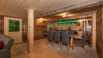 6 bedrooms, Internet