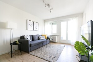 Apartment | 2 bedrooms, Internet