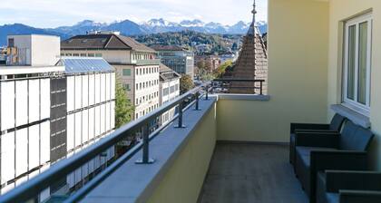 Lucern 2-br Flat w Netflix Top Location