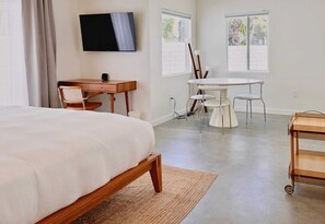 Studio | Exterior - Deluxe Room, 1 King Bed, Kitchen, Garden View (Palm Springs)