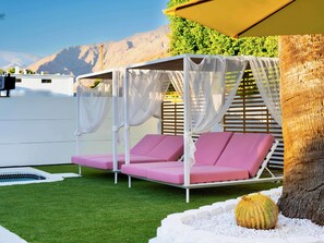 Studio | Exterior - Deluxe Room, 1 King Bed, Kitchen, Garden View (Palm Springs)