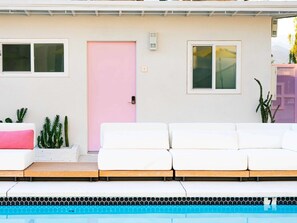 Exterior - Deluxe Room, 1 King Bed, Kitchen, Garden View (Palm Springs)