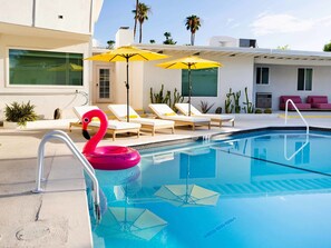 Exterior - Deluxe Room, 1 King Bed, Kitchen, Garden View (Palm Springs)