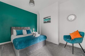 House, Smoking | 3 bedrooms, soundproofing, Internet