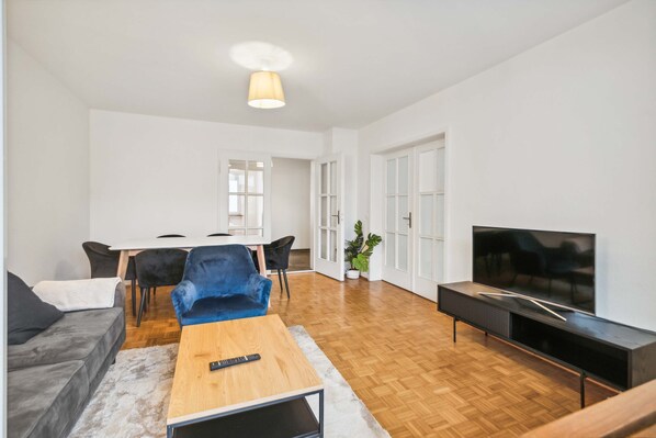 Apartment | 3 bedrooms, Internet