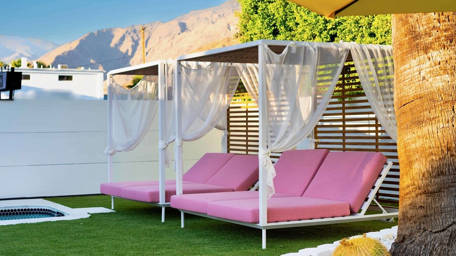 Premium Suite, King Bed With Sofa Bed, Pool View