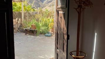 Casa | 4 quartos, acesso à internet de alta velocidade