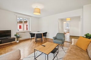Apartment | 2 bedrooms - Central Cosy Flat in Great Location (Zürich)