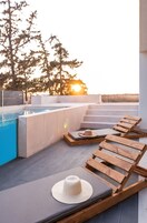 3 habitaciones, escritorio y acceso a internet 