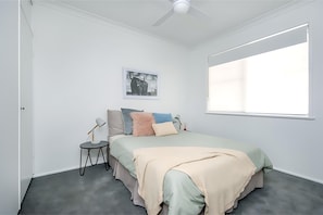 2 bedrooms